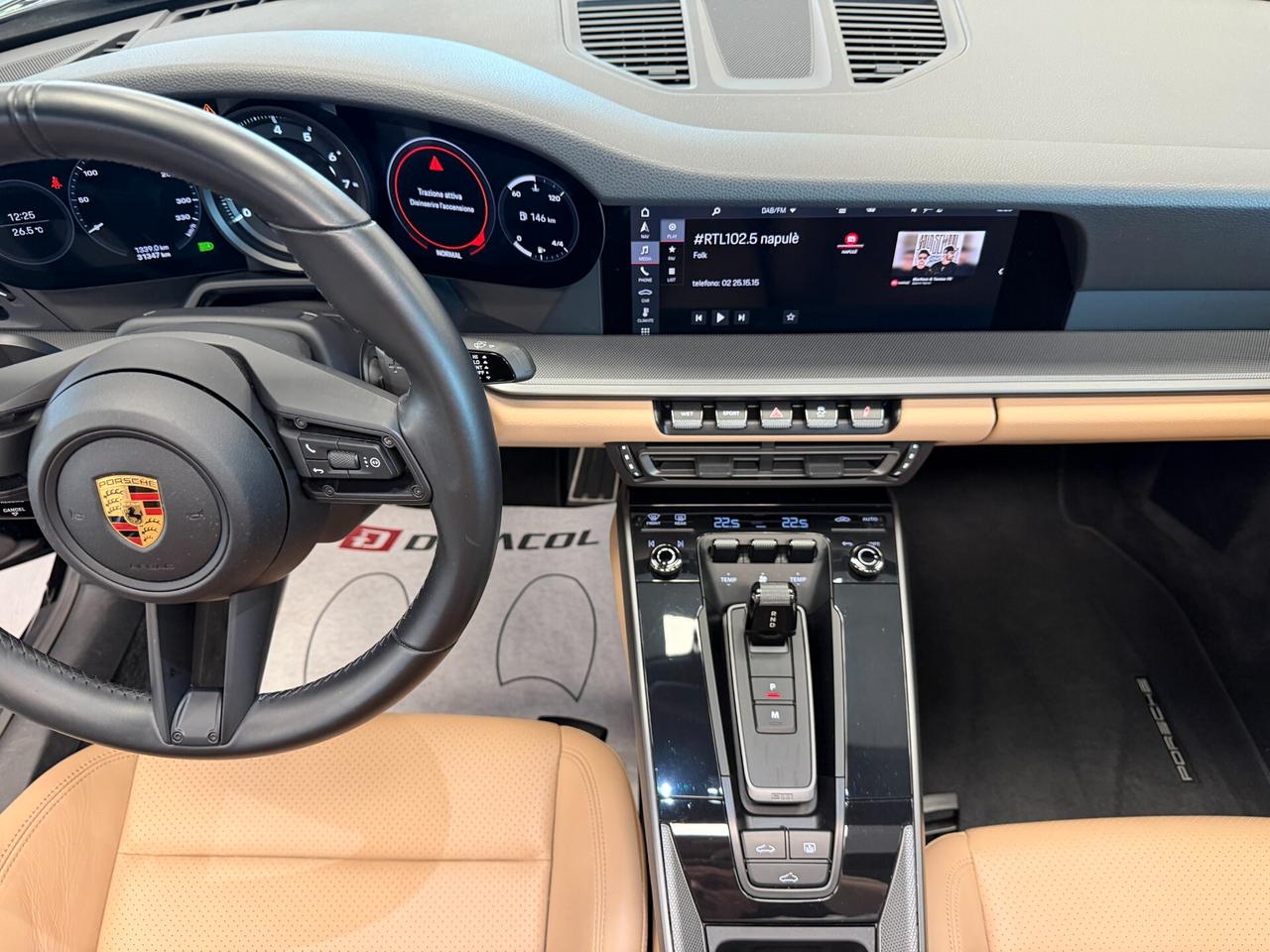 Porsche 911 Carrera 4