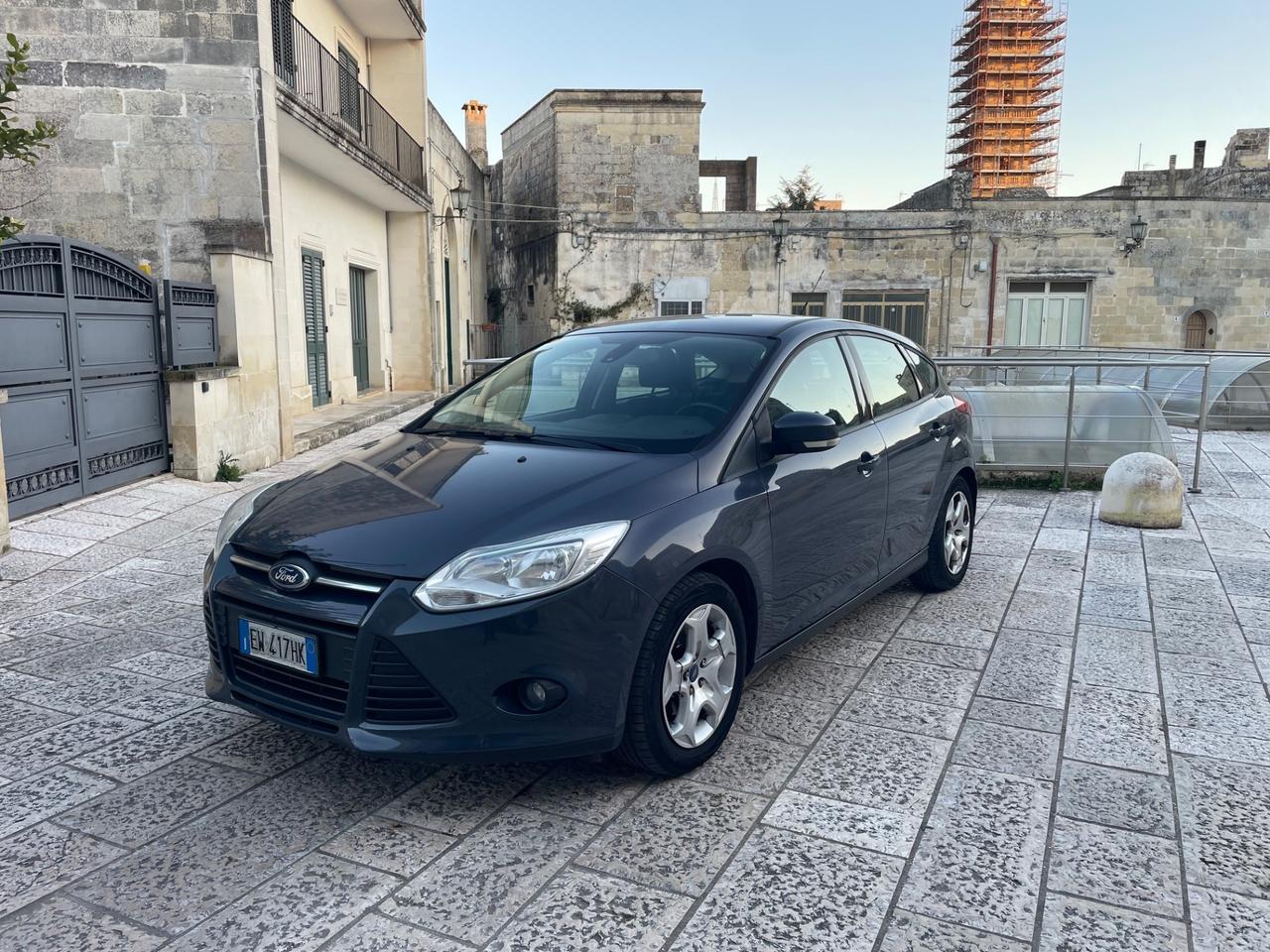 Ford Focus 1.6 120 CV GPL Titanium