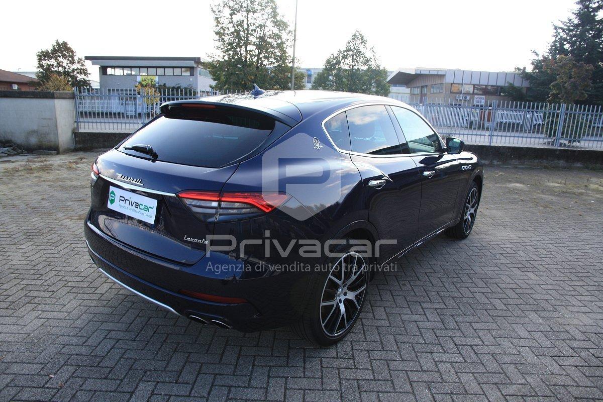 MASERATI Levante V6 Diesel 275 CV AWD