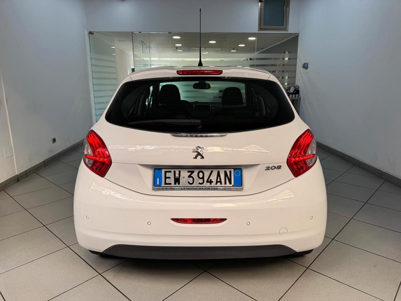 Peugeot 208 1.4 Diesel 68 CV 2014