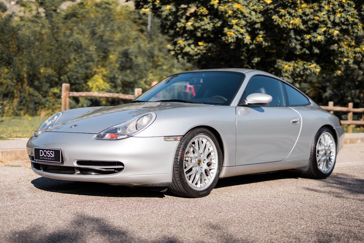 Porsche 911 Carrera cat Coupé