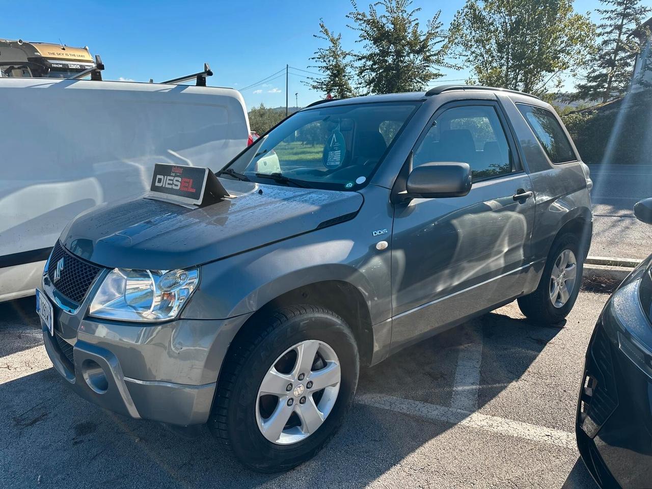 Suzuki Grand Vitara 1.9 DDiS 3 porte