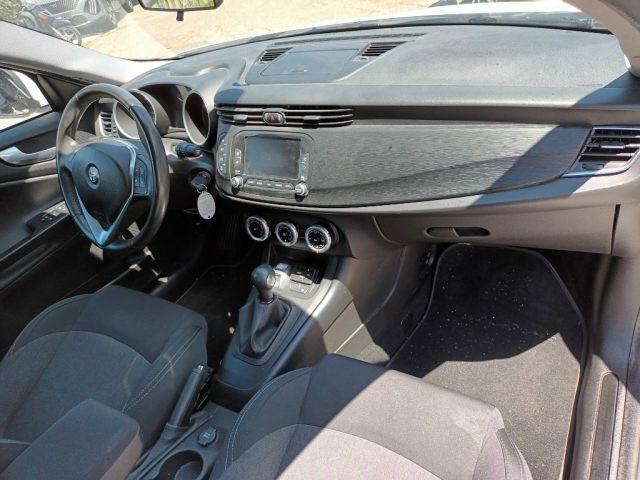 ALFA ROMEO Giulietta 1600 JTDM DISTINTIVE 120CV AUTOM NAV PDC"16 ITALIA