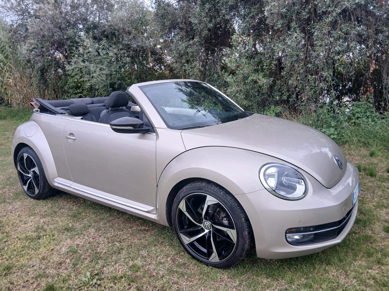 Volkswagen Maggiolino Cabrio 2.0 TDI Sport