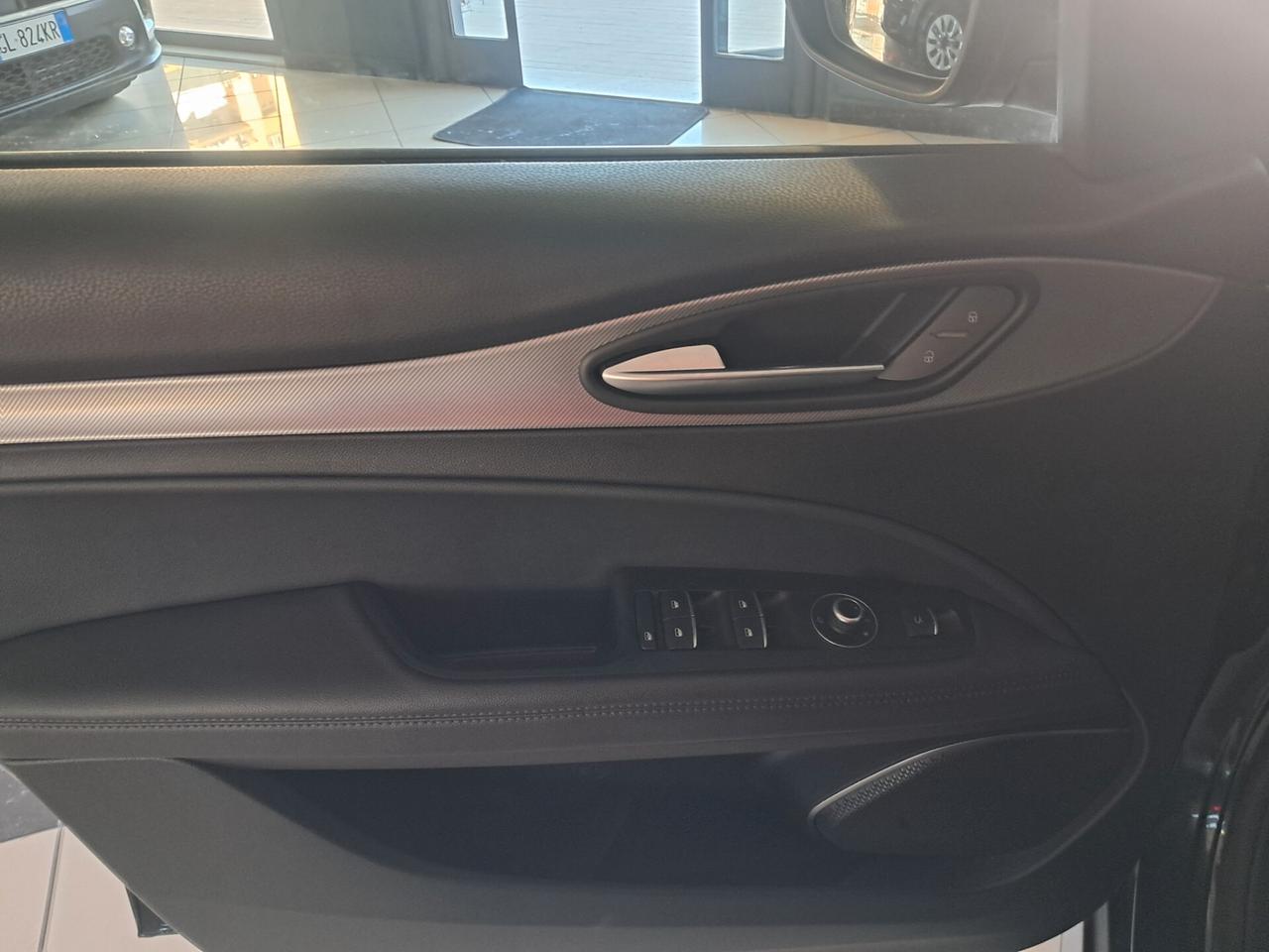 Alfa Romeo Stelvio 2.2 Td 190 cv AT8 Q4 Sprint