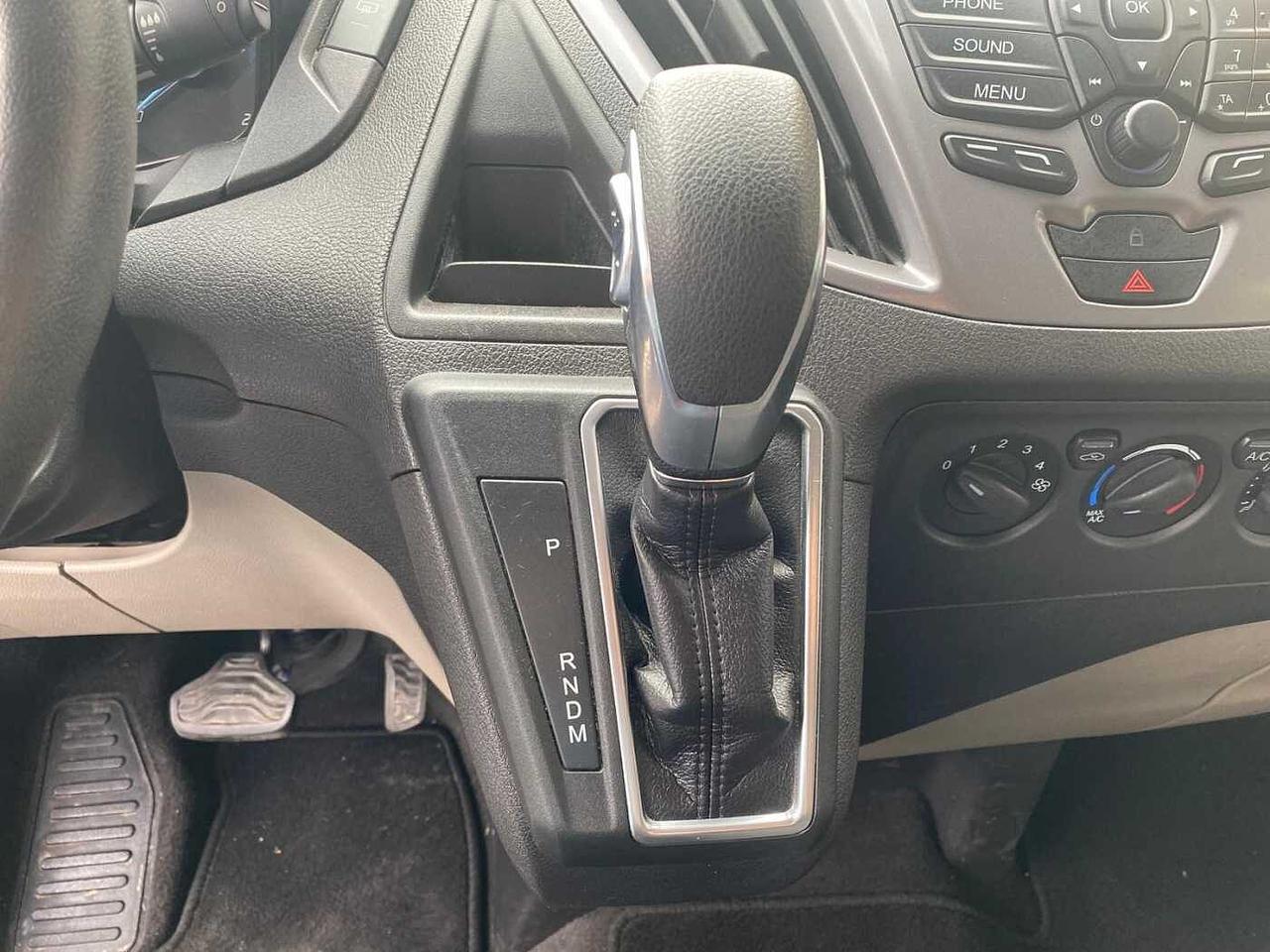 Ford Tourneo Custom 310 2.0 TDCi 130CV aut. PC Trend