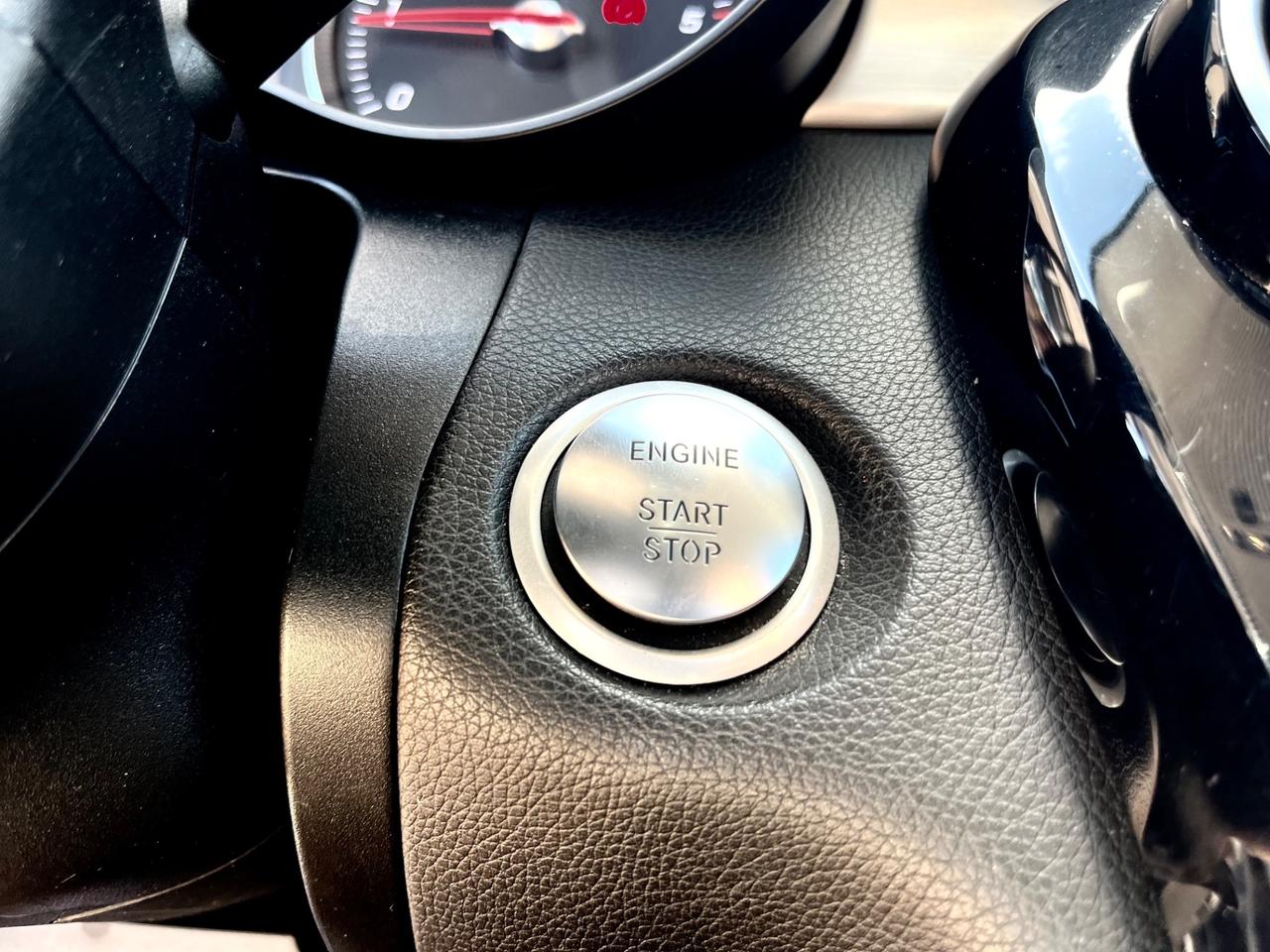 Mercedes-benz GLC 220d 4Matic Premium UNIPRO