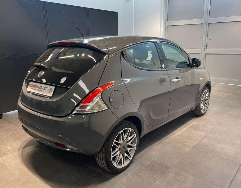 Lancia Ypsilon Ypsilon 0.9 TwinAir 5 porte Metano Ecochic Platinum