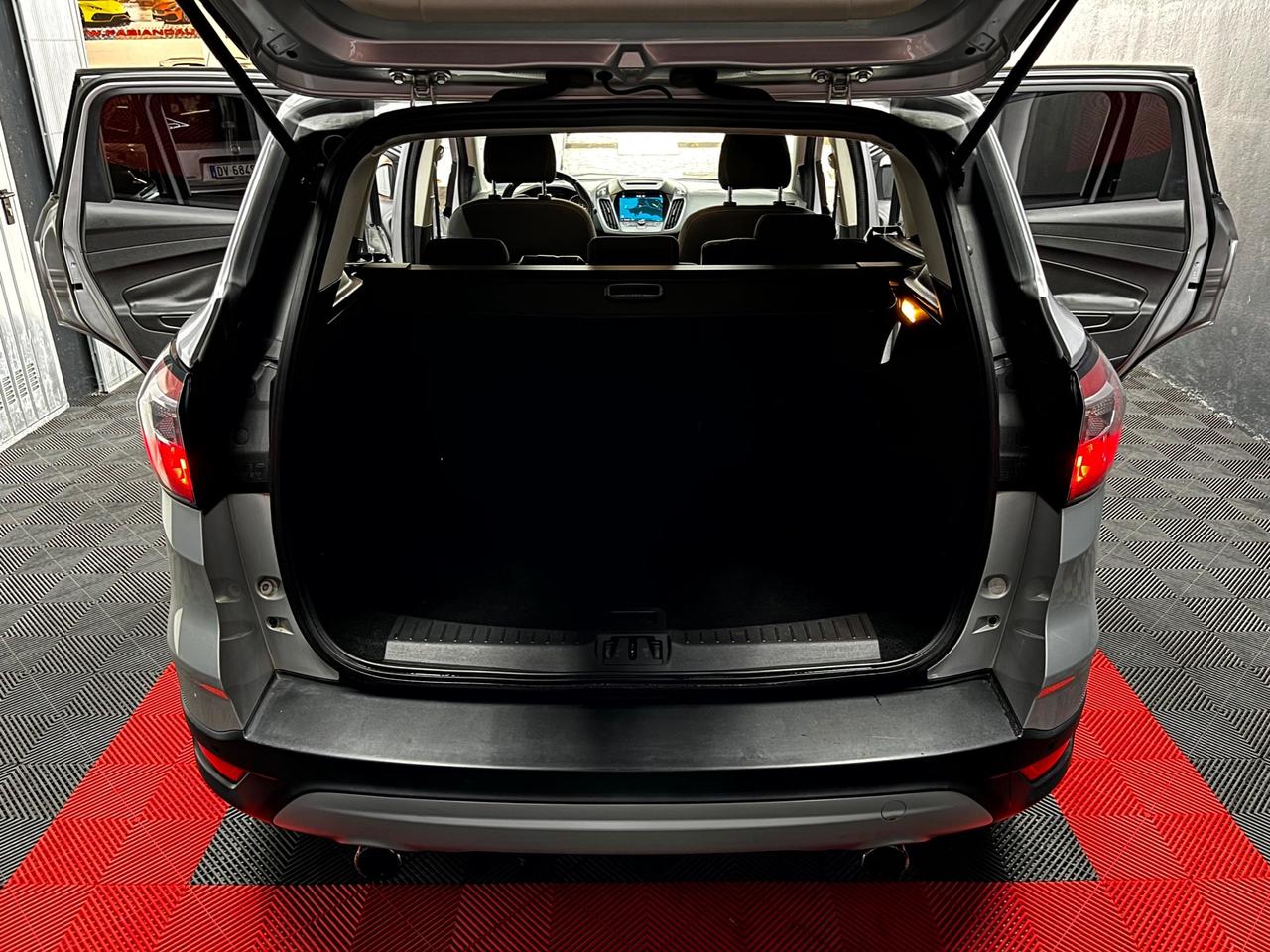 Ford Kuga 1.5 TDCI 120 CV Titanium - FABIANOAUTO