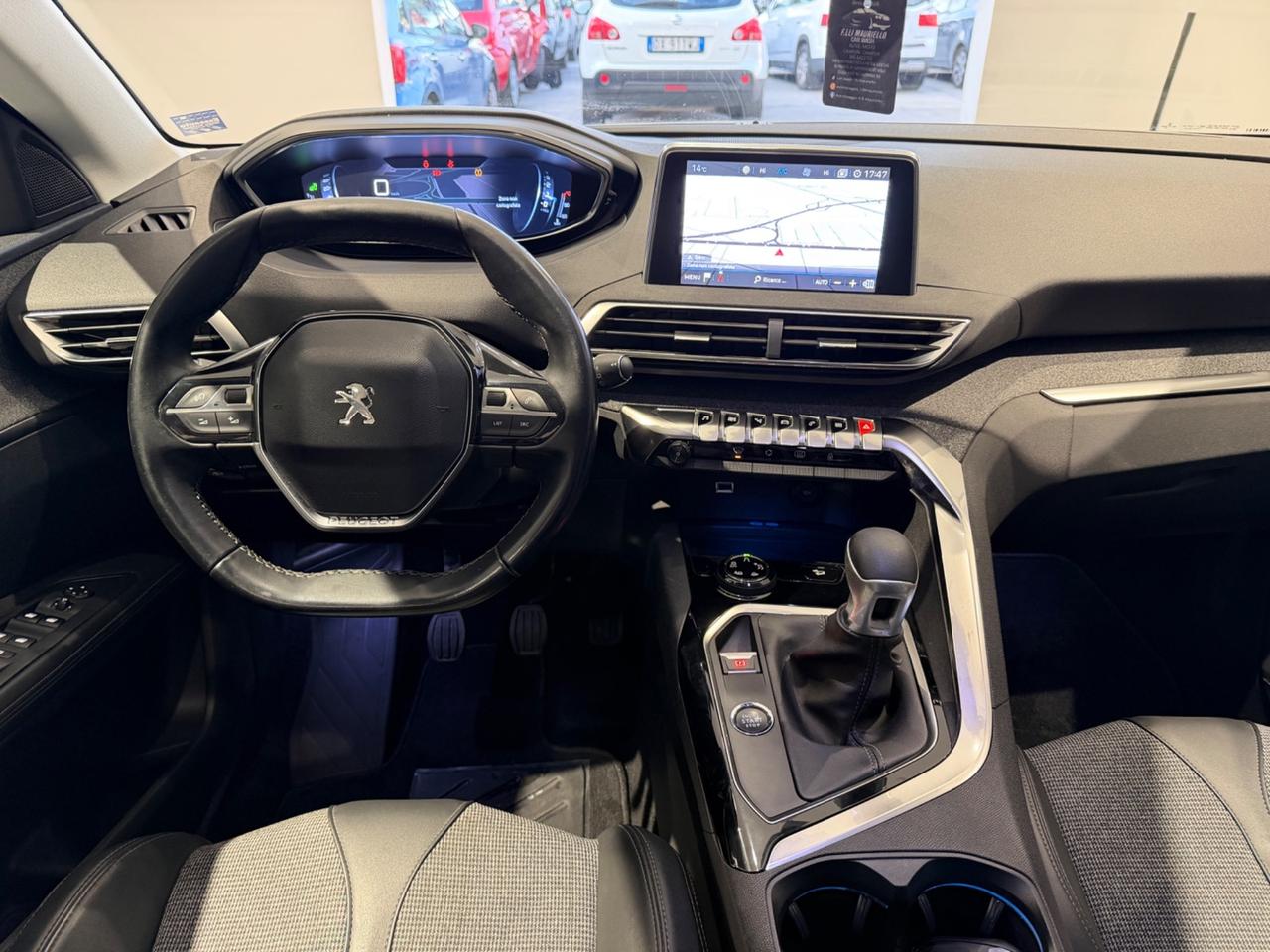 Peugeot 3008 -2019 BlueHDi 130 S&S Allure