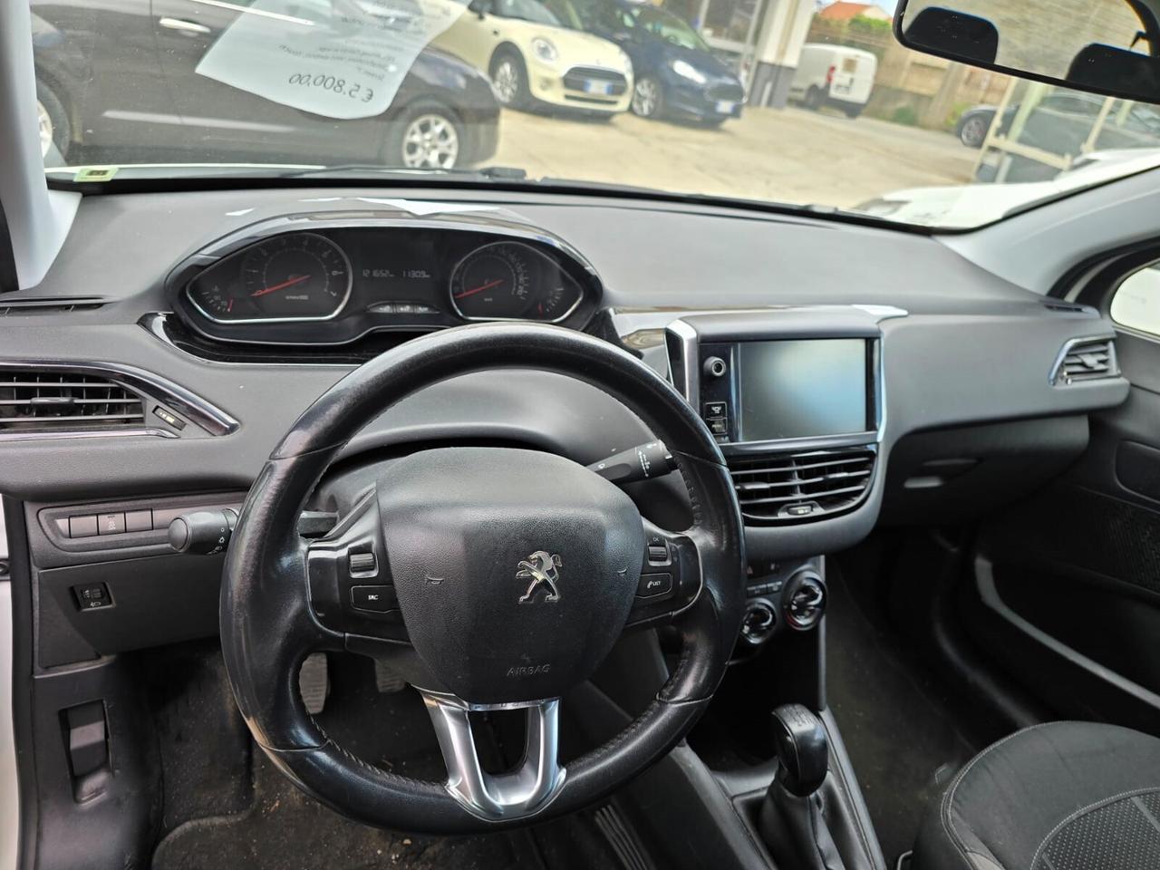 Peugeot 208 1.2 VTi 82 CV 3 porte Allure