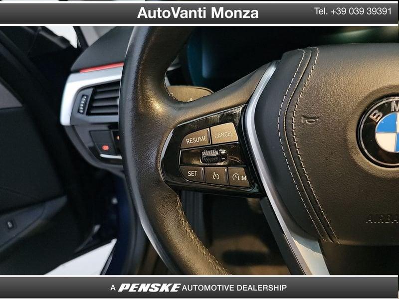 BMW Serie 5 520d mhev 48V Business auto