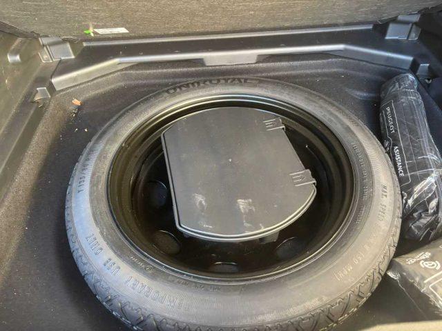 PEUGEOT 3008 2ª serie - BlueHDi 130 S&S Allure