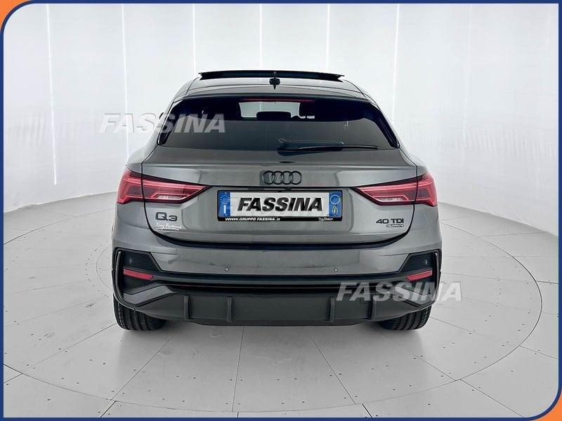 Audi Q3 SPB 40 TDI quattro S tronic S Line Identity Black