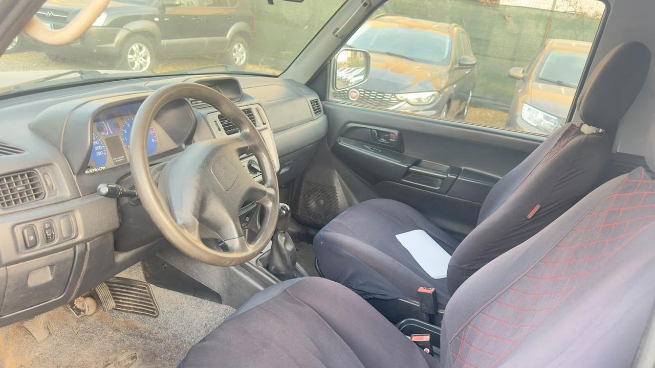 Mitsubishi Pajero Pinin 1.8 16V MPI cat 3p.