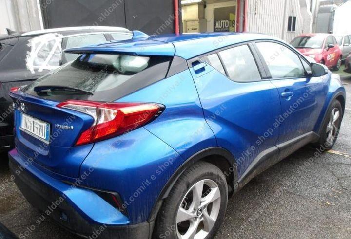 Toyota C-HR 5 Porte 1.8 Hybrid Business 2WD E-CVT