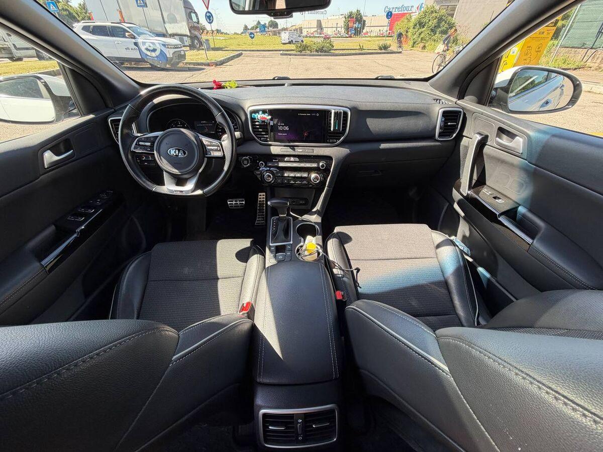 Kia Sportage 1.6 crdi mhev GT Line Panorama Sunroof pack awd 136cv dct