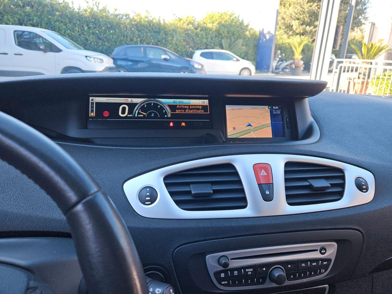 Renault Scenic Scénic X-Mod 1.9 dCi 130CV Luxe