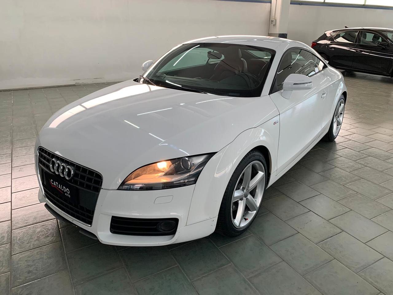Audi TT Coupé 1.8 TFSI Advanced plus