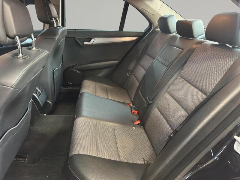 MERCEDES Classe C (W/S204) C 200 CGI BlueEFFI...