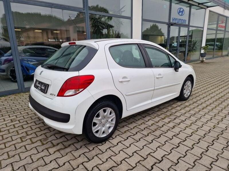 Peugeot 207 Plus 1.4 HDi 70CV 5 porte