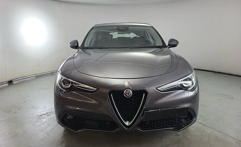 Alfa Romeo Stelvio 2.2 Turbodiesel 180 CV AT8 Q4 Executive