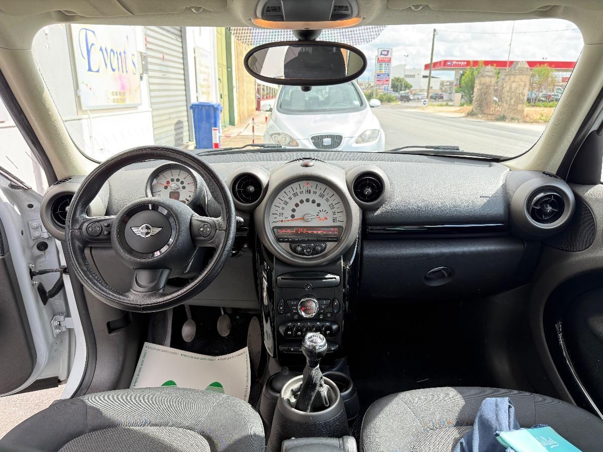 MINI - Countryman - Cooper D
