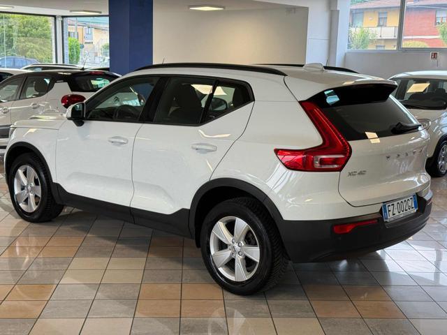 VOLVO XC40 D3 Business
