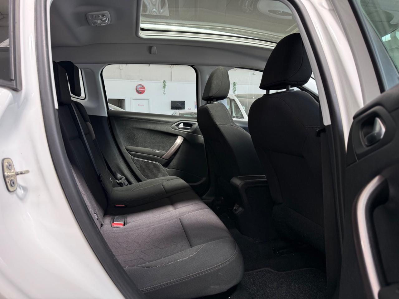 Peugeot 2008 1.4 HDi 68CV TETTO PANORAMICO