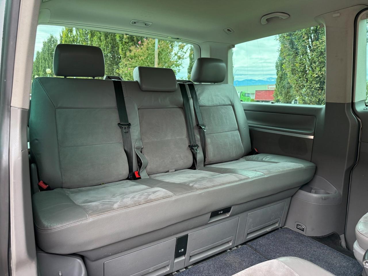 Volkswagen Multivan 2.5 TDI/174CV 4motion Highline
