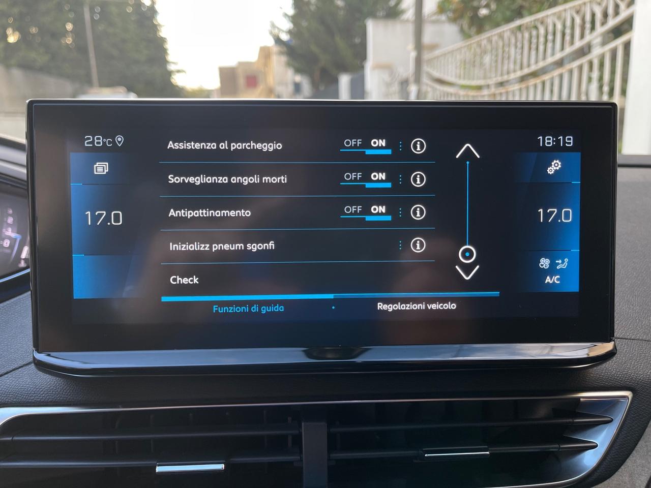 PEUGEOT 3008 GT PACK 2.0 180CV CAM Led 2021