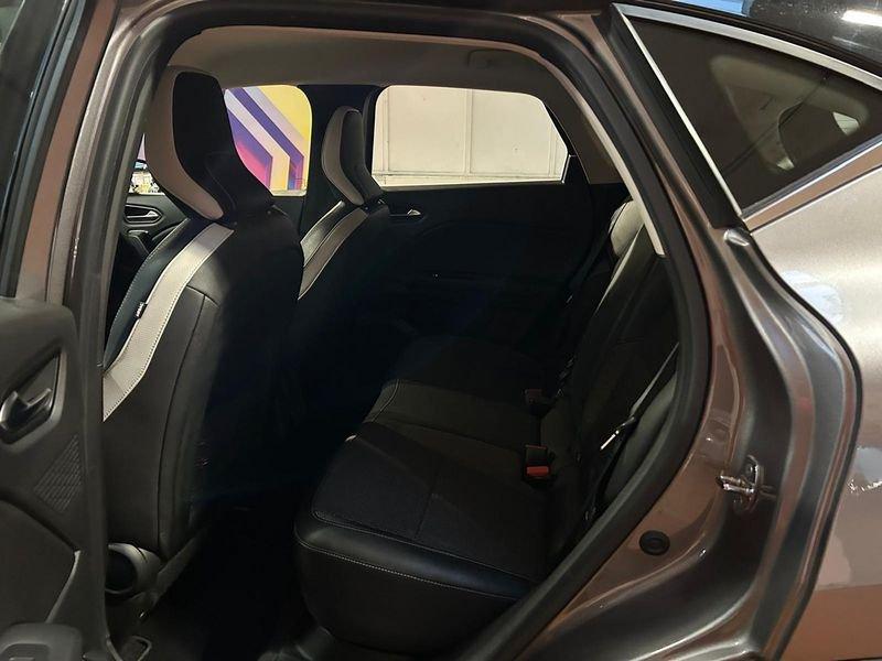 Renault Captur II 2019 1.6 E-Tech phev Intens 160cv auto