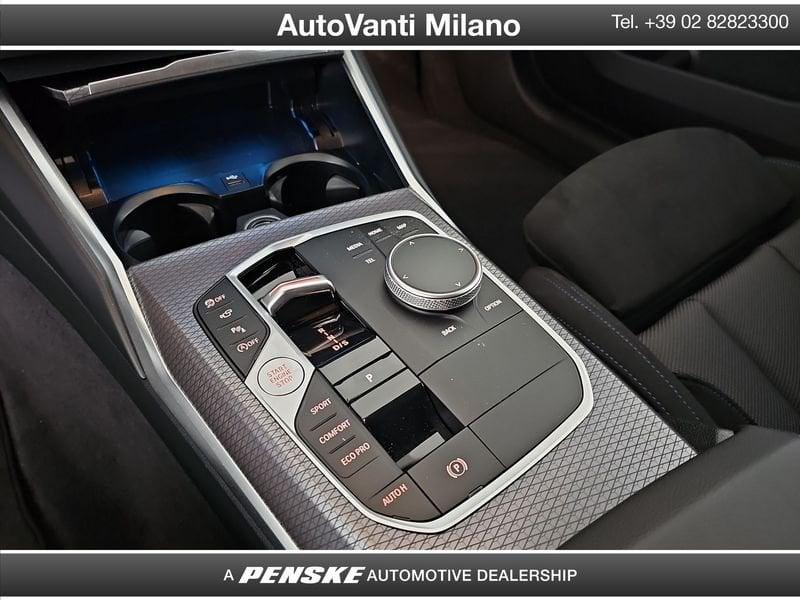 BMW Serie 3 320i Touring MSport auto