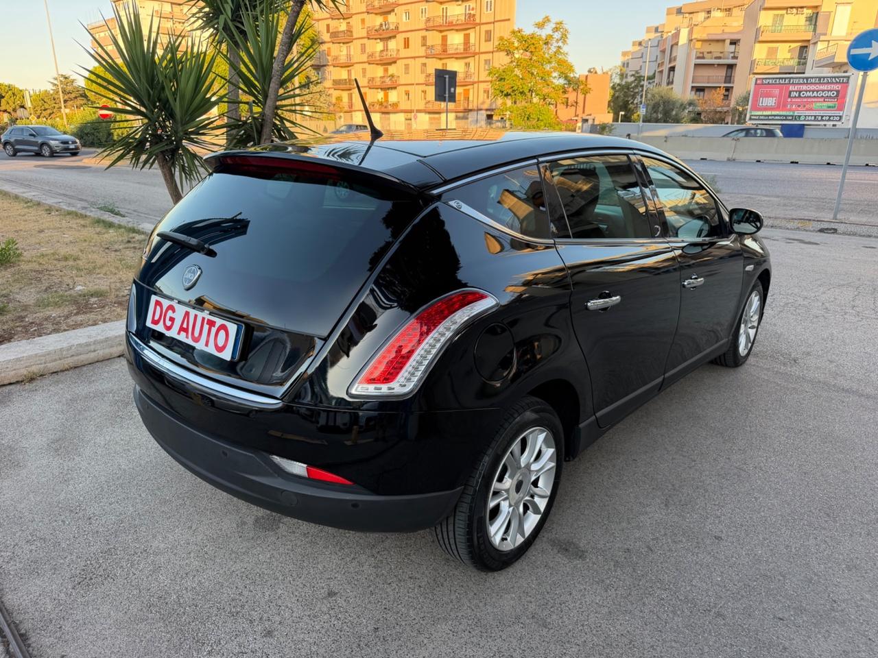 Lancia Delta 1.6 MJT 120 cv 2013