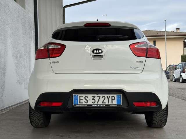Kia Rio Rio III 2011 3p 1.4 crdi Cool