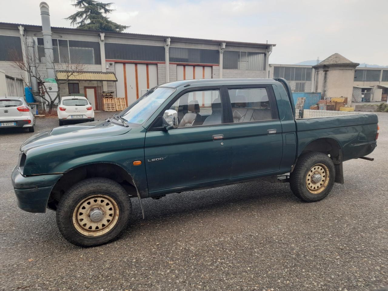 Mitsubishi L200 2.5 TDI 4WD Double Cab Pick-up GLX