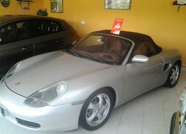 Porsche Boxster 2.5i 24V cat