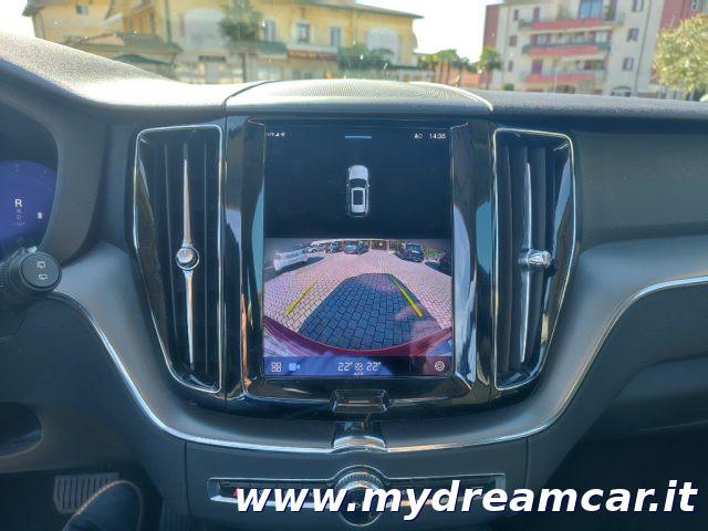 VOLVO XC60 B4 (d) automatico Core
