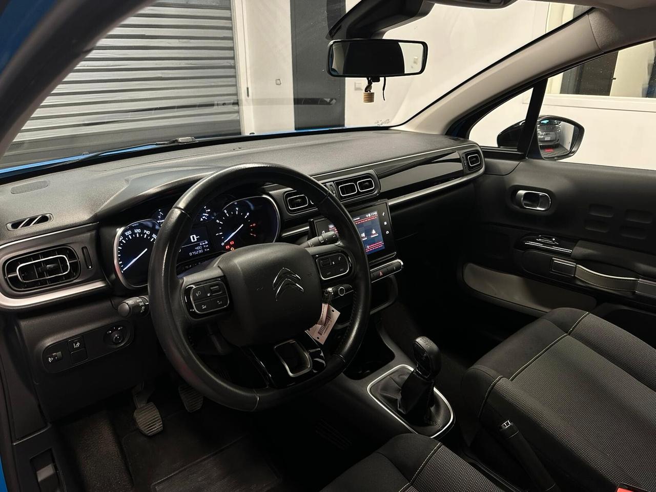 Citroen C3 1.2 Shine OK NEOPATENTATI PREZZO REALE