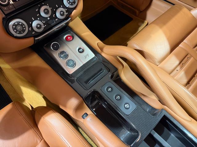 FERRARI 599 GTB F1-Pelle Cuoio-Daytona-Carbo-Scudetti-Carbonio