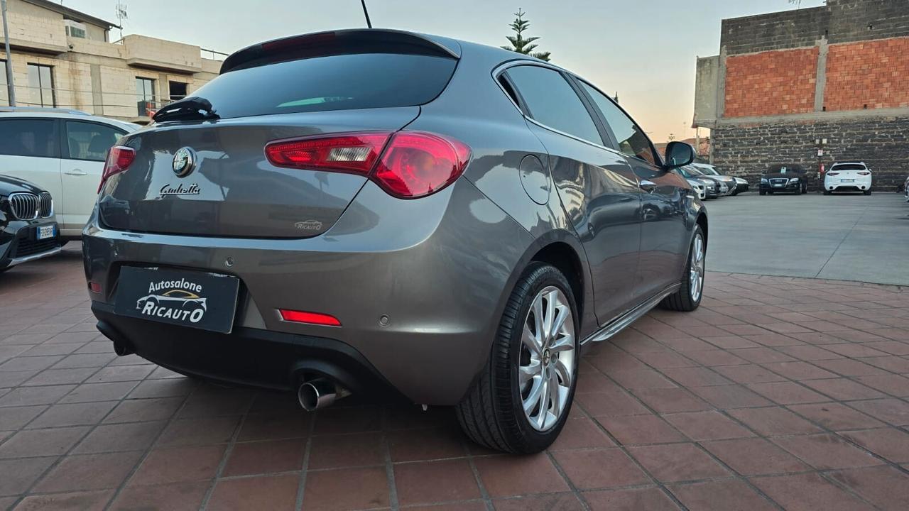 Alfa Romeo Giulietta 2.0 JTDm-2 140 CV Exclusive