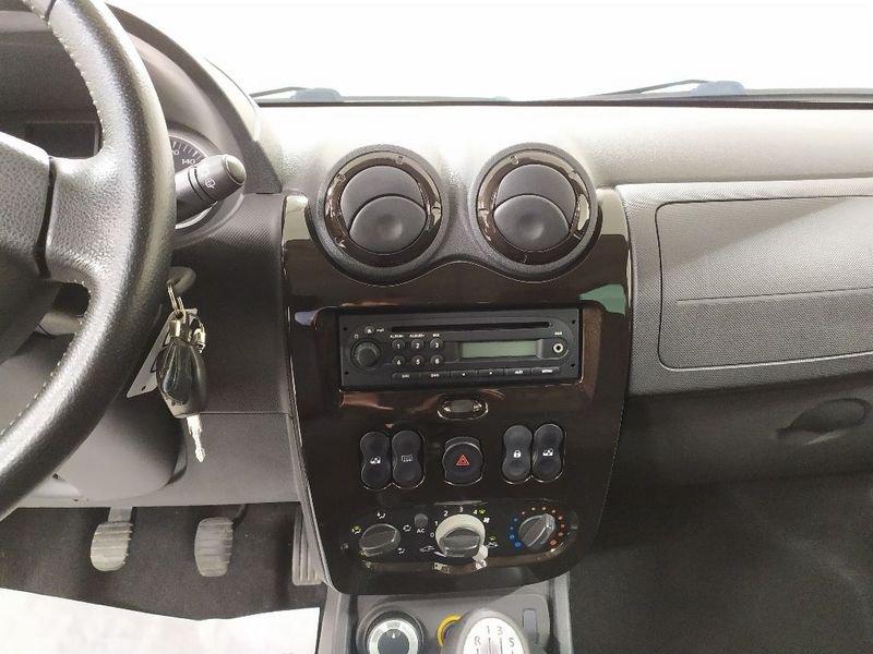 Dacia Duster 1.6 Laureate 4x4 110cv