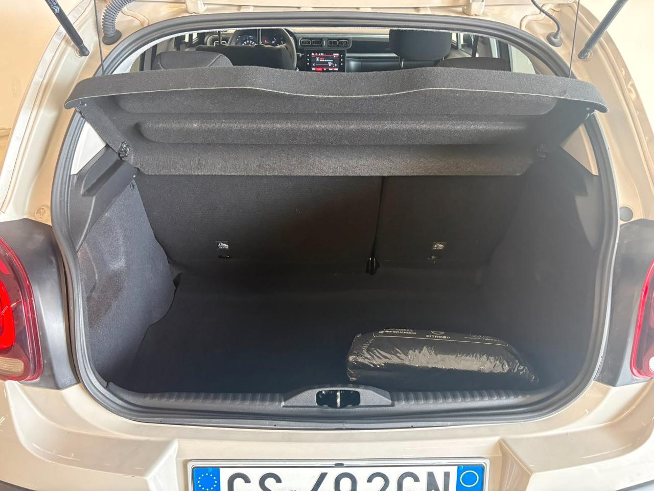 Citroen C3 1.2 puretech Shine Pack s&s 83cv