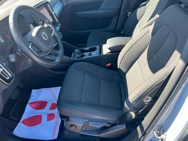 Volvo XC40 1.5 t2 129 Cv Momentum Pro auto