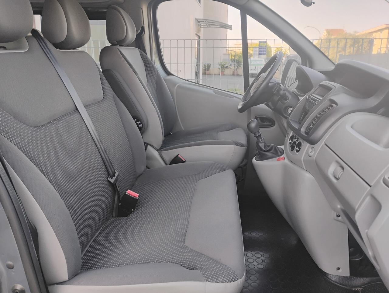 Opel Vivaro 29 2.0 CDTI PC 9 POSTI