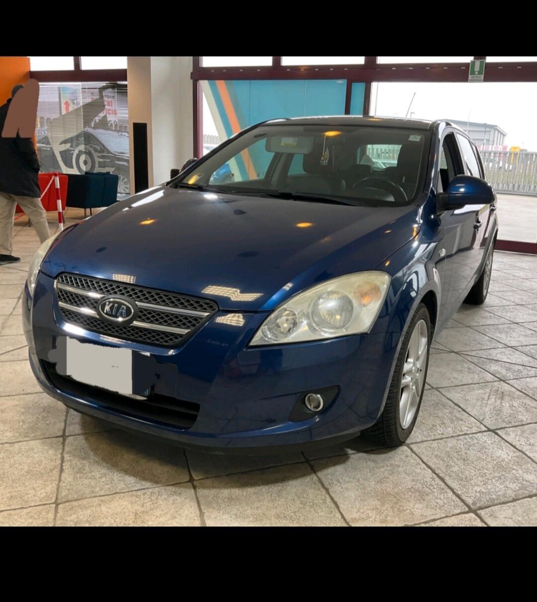 Kia Ceed cee'd 1.6 CRDi VGT 90CV 5p. Platinum 2012