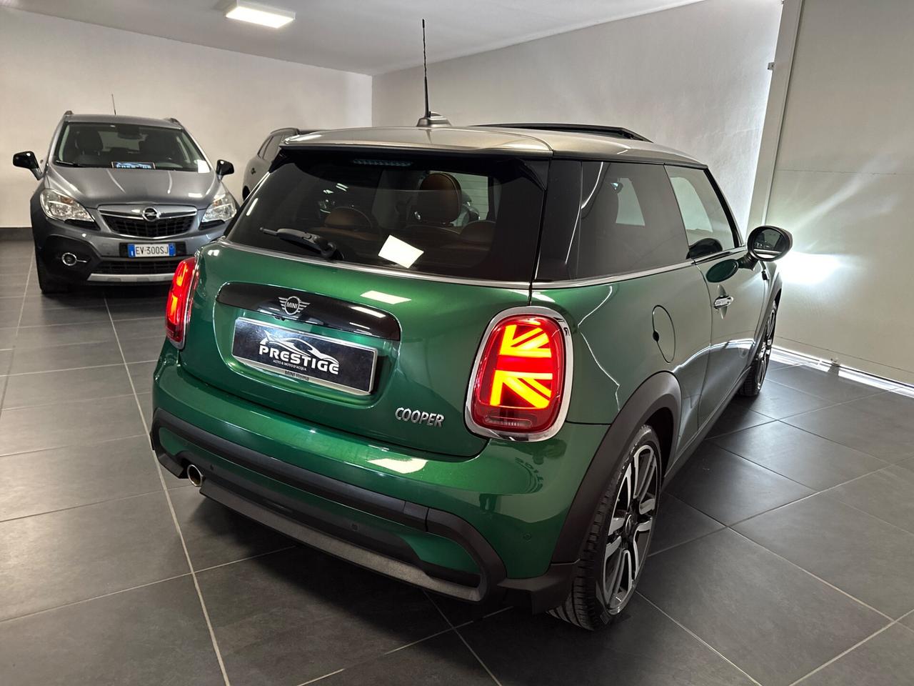 MINI COOPER 1.5 RESOLUTE 136CV AUTOMATICA FULL