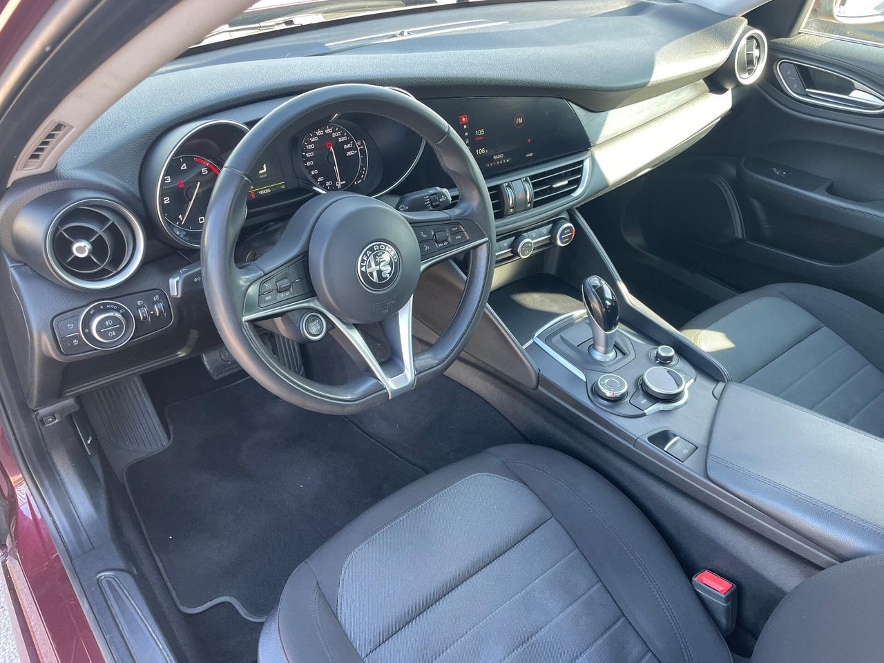 Alfa Romeo Giulia 2.2 Turbodiesel 150 CV AT8 Business-NAVIGATORE-RETROCAMERA