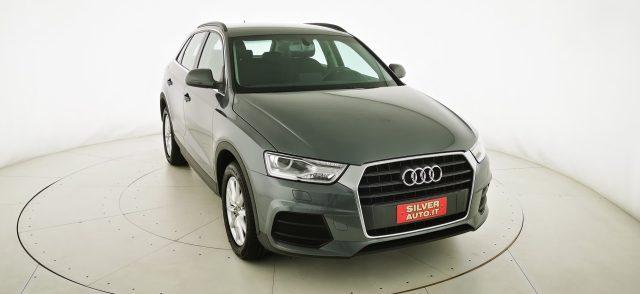 AUDI Q3 2.0 TDI 120 CV Business