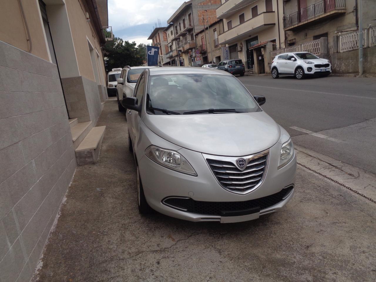 Lancia Ypsilon 1.3 MJT 95 CV S&S Gold (FINANZIABILE)